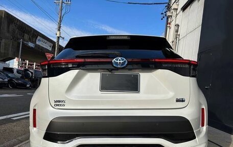 Toyota Yaris Cross, 2021 год, 1 348 000 рублей, 4 фотография