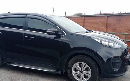 KIA Sportage IV рестайлинг, 2017 год, 1 850 000 рублей, 4 фотография