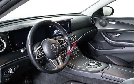 Mercedes-Benz E-Класс, 2020 год, 3 898 000 рублей, 15 фотография