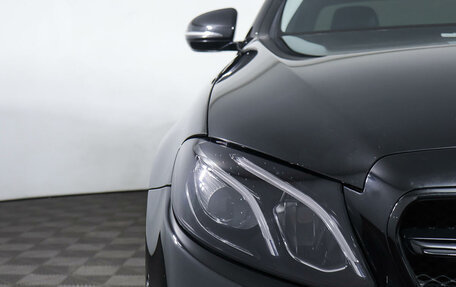 Mercedes-Benz E-Класс, 2020 год, 3 898 000 рублей, 28 фотография