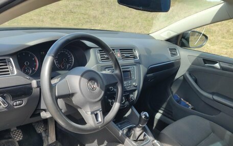 Volkswagen Jetta VI, 2013 год, 1 350 000 рублей, 9 фотография