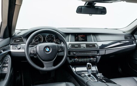 BMW 5 серия, 2014 год, 2 200 000 рублей, 12 фотография
