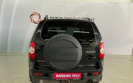 Chevrolet Niva I рестайлинг, 2018 год, 885 000 рублей, 4 фотография