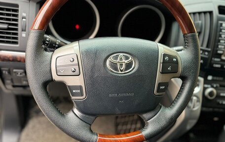Toyota Land Cruiser 200, 2011 год, 3 750 000 рублей, 17 фотография