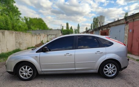 Ford Focus II рестайлинг, 2005 год, 455 000 рублей, 2 фотография