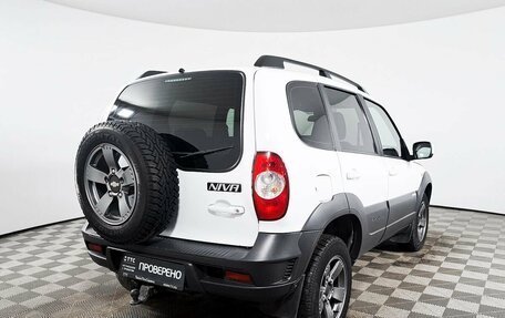 Chevrolet Niva I рестайлинг, 2017 год, 1 004 200 рублей, 2 фотография