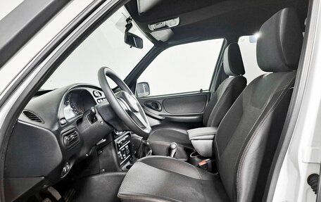 Chevrolet Niva I рестайлинг, 2017 год, 1 004 200 рублей, 18 фотография