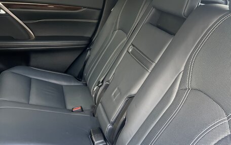 Lexus RX IV рестайлинг, 2019 год, 4 999 999 рублей, 9 фотография