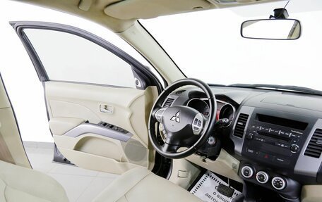 Mitsubishi Outlander III рестайлинг 3, 2007 год, 1 095 000 рублей, 10 фотография