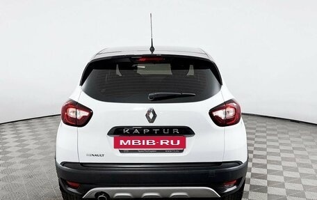 Renault Kaptur I рестайлинг, 2017 год, 1 632 000 рублей, 6 фотография