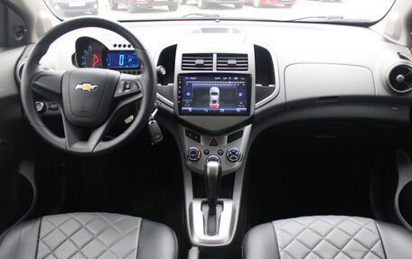 Chevrolet Aveo III, 2013 год, 899 000 рублей, 9 фотография