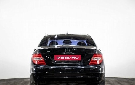 Mercedes-Benz C-Класс, 2011 год, 1 400 000 рублей, 5 фотография