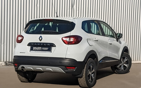 Renault Kaptur I рестайлинг, 2019 год, 1 125 000 рублей, 5 фотография