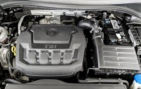Volkswagen Tiguan II, 2017 год, 2 775 000 рублей, 3 фотография