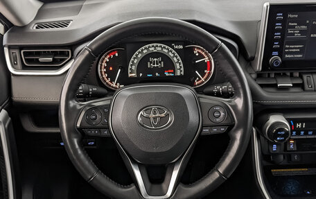 Toyota RAV4, 2022 год, 4 950 000 рублей, 14 фотография