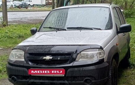 Chevrolet Niva I рестайлинг, 2004 год, 345 000 рублей, 2 фотография