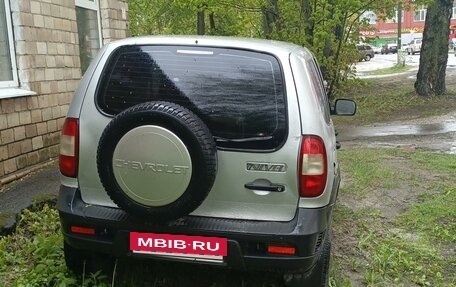 Chevrolet Niva I рестайлинг, 2004 год, 345 000 рублей, 3 фотография