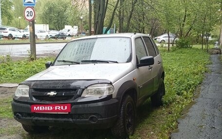 Chevrolet Niva I рестайлинг, 2004 год, 345 000 рублей, 10 фотография