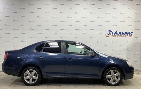 Volkswagen Jetta VI, 2008 год, 630 000 рублей, 2 фотография