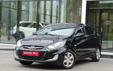 Hyundai Solaris II рестайлинг, 2012 год, 905 000 рублей, 1 фотография