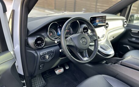 Mercedes-Benz V-Класс, 2021 год, 8 500 000 рублей, 25 фотография