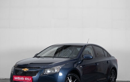 Chevrolet Cruze II, 2010 год, 699 000 рублей, 2 фотография