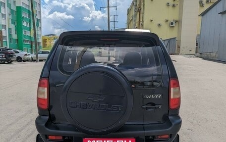 Chevrolet Niva I рестайлинг, 2004 год, 285 000 рублей, 6 фотография