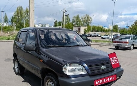 Chevrolet Niva I рестайлинг, 2004 год, 285 000 рублей, 3 фотография