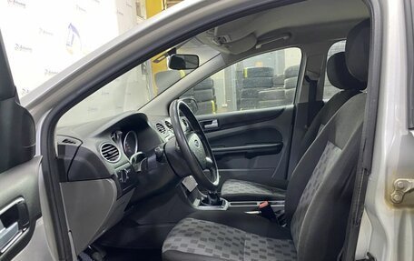 Ford Focus II рестайлинг, 2008 год, 550 000 рублей, 13 фотография