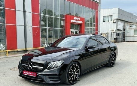 Mercedes-Benz E-Класс, 2018 год, 4 390 000 рублей, 1 фотография
