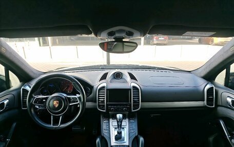Porsche Cayenne III, 2016 год, 4 790 000 рублей, 15 фотография
