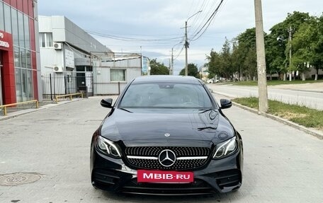 Mercedes-Benz E-Класс, 2018 год, 4 390 000 рублей, 3 фотография