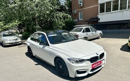 BMW 3 серия, 2012 год, 2 350 000 рублей, 2 фотография