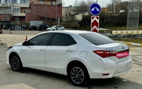 Toyota Corolla, 2013 год, 1 330 000 рублей, 10 фотография
