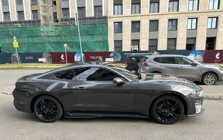 Ford Mustang VI рестайлинг, 2019 год, 3 250 000 рублей, 3 фотография