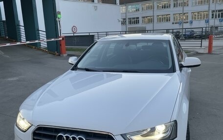 Audi A4, 2014 год, 2 400 000 рублей, 2 фотография