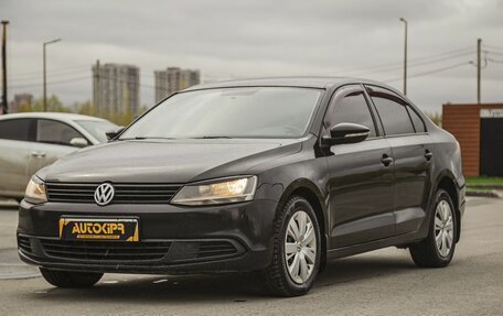 Volkswagen Jetta VI, 2011 год, 950 000 рублей, 3 фотография