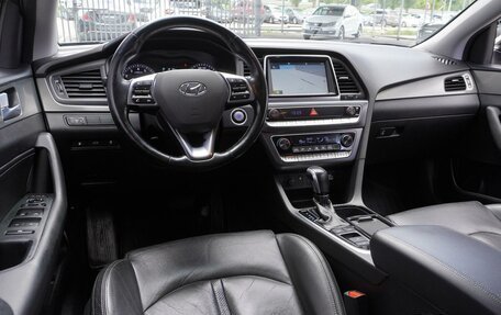 Hyundai Sonata VII, 2017 год, 2 099 000 рублей, 6 фотография