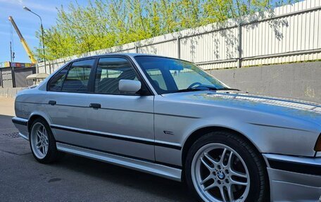 BMW 5 серия, 1993 год, 630 000 рублей, 6 фотография