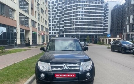Mitsubishi Pajero IV, 2013 год, 3 000 000 рублей, 10 фотография