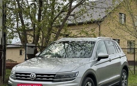 Volkswagen Tiguan II, 2018 год, 2 900 000 рублей, 3 фотография