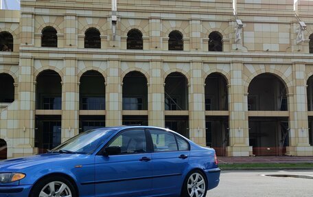 BMW 3 серия, 2002 год, 949 999 рублей, 14 фотография