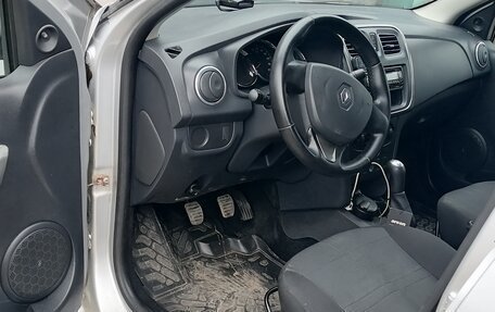 Renault Logan II, 2014 год, 650 000 рублей, 10 фотография