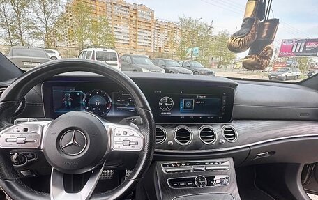 Mercedes-Benz E-Класс, 2019 год, 3 845 000 рублей, 3 фотография