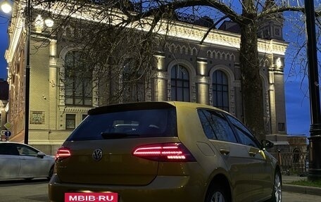 Volkswagen Golf VII, 2018 год, 2 300 000 рублей, 6 фотография