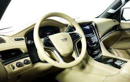 Cadillac Escalade IV, 2020 год, 8 500 000 рублей, 14 фотография