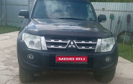 Mitsubishi Pajero IV, 2012 год, 2 000 000 рублей, 1 фотография