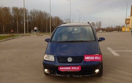 Volkswagen Sharan I рестайлинг, 2005 год, 545 000 рублей, 2 фотография