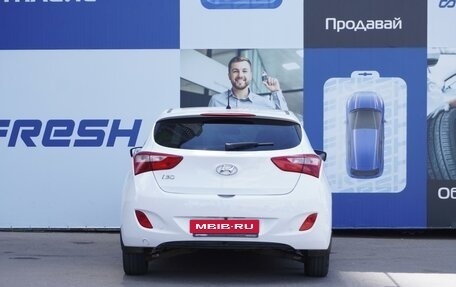 Hyundai i30 II рестайлинг, 2015 год, 1 399 000 рублей, 4 фотография