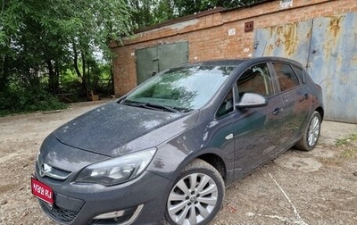 Opel Astra J, 2013 год, 900 000 рублей, 1 фотография
